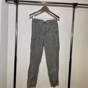 H&M Green Cargo Pants Size 28, 100% Cotton, Adjustable Cuffs, Army, 90s, Skater